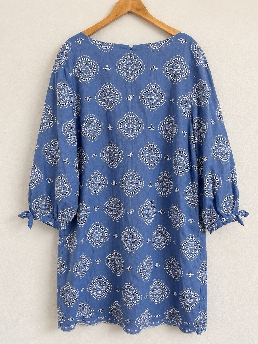 NWT Talbots Plus 20W Blue Eyelet Embroidered Cotton Shift Dress Lined Midi - Picture 3 of 8